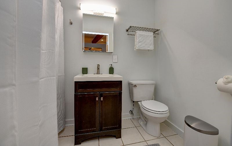 Furnished Finder property 401972_1 photo 11