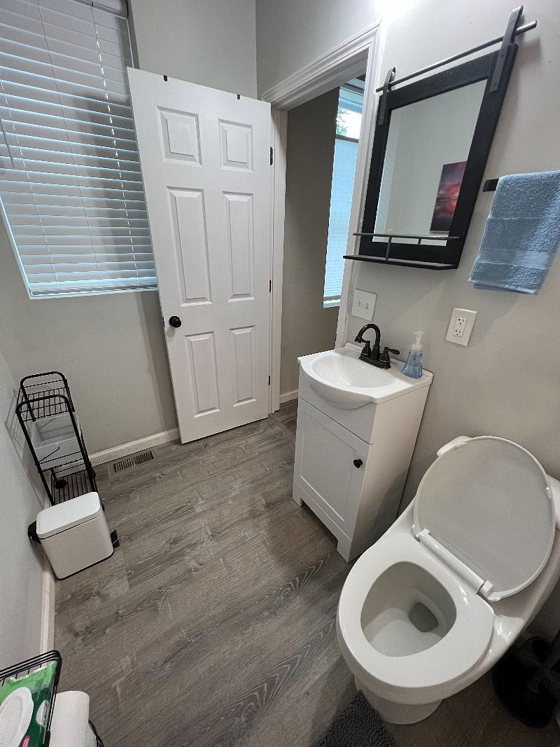 Furnished Finder property 401976_1 photo 12