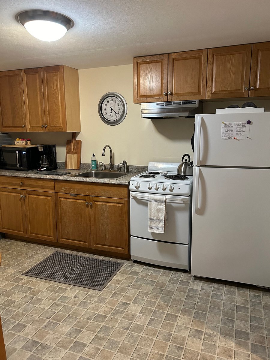 Furnished Finder property 401992_1 photo 8
