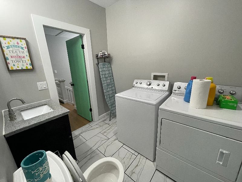 Furnished Finder property 402007_2 photo 8