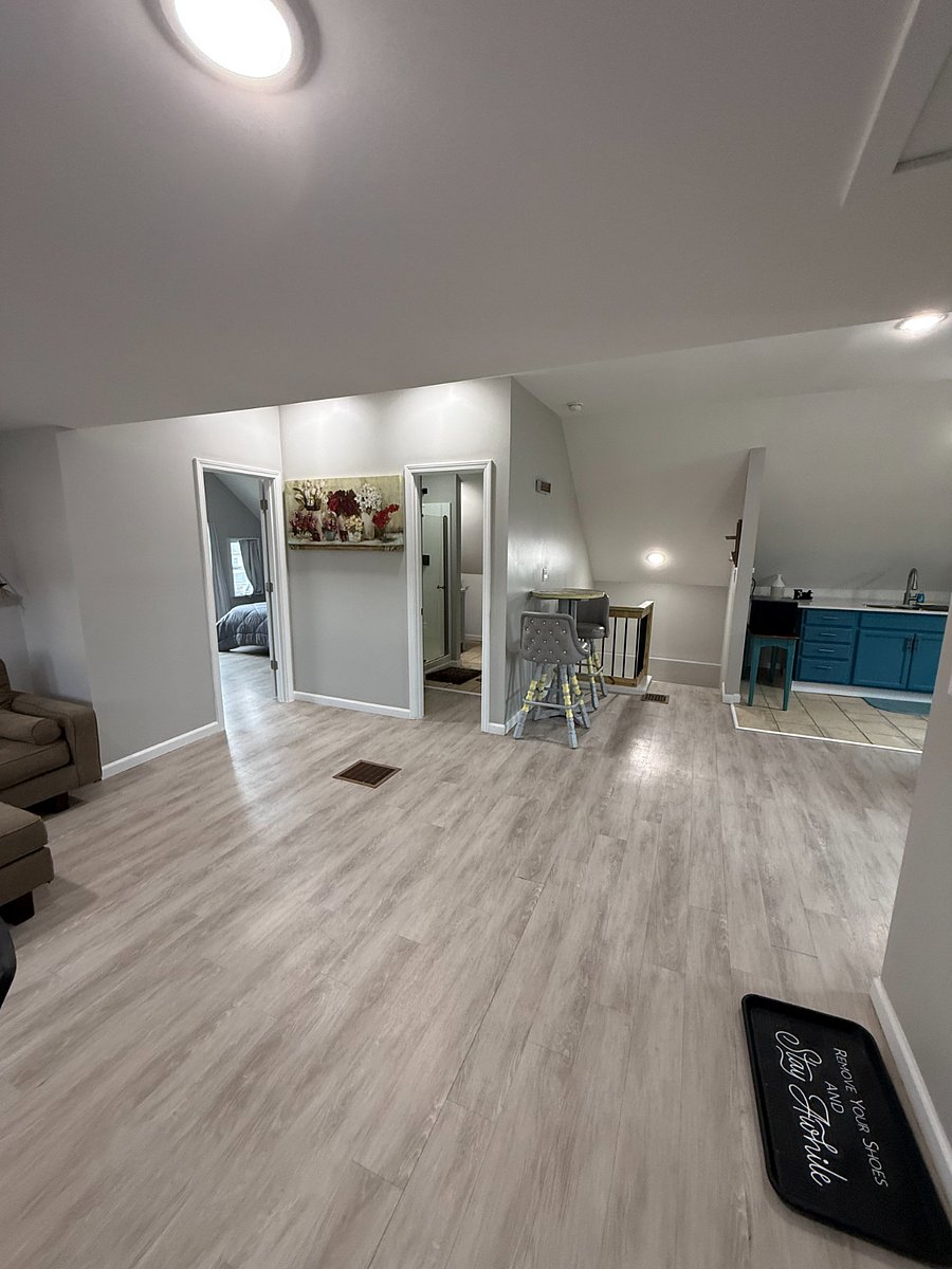 Furnished Finder property 402007_5 photo 12