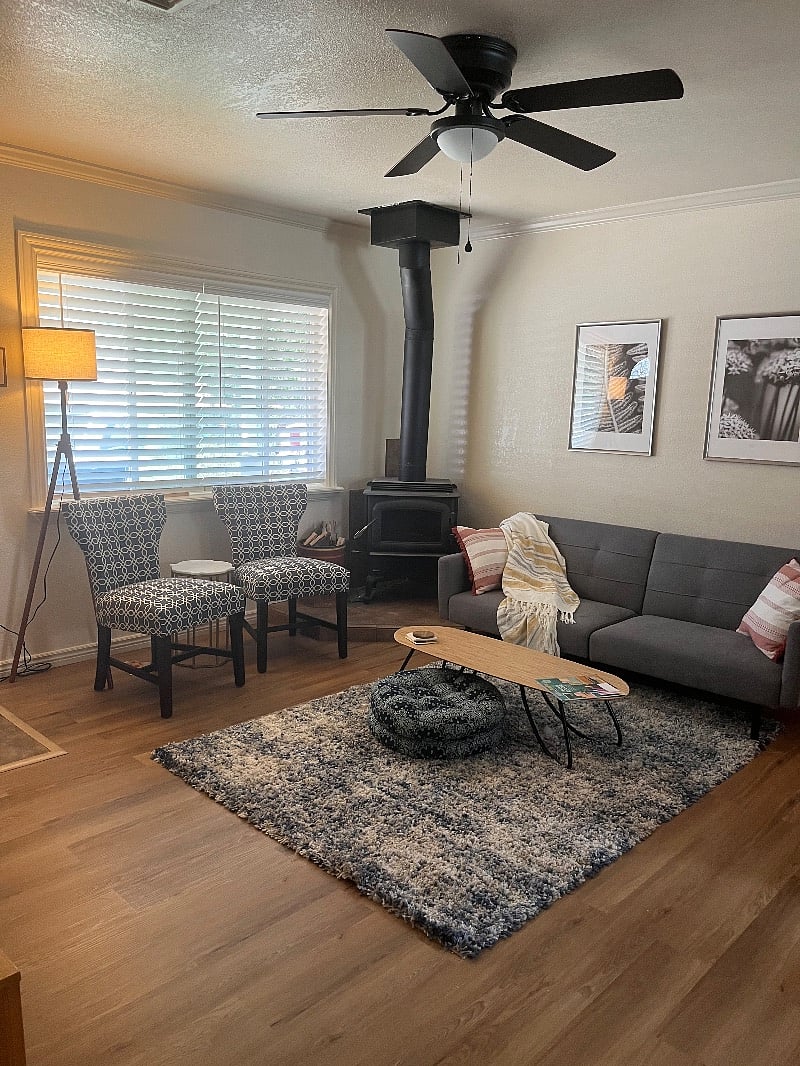 Furnished Finder property 402025_1 photo 3
