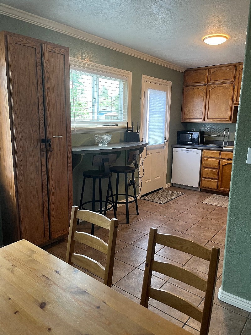 Furnished Finder property 402025_1 photo 5