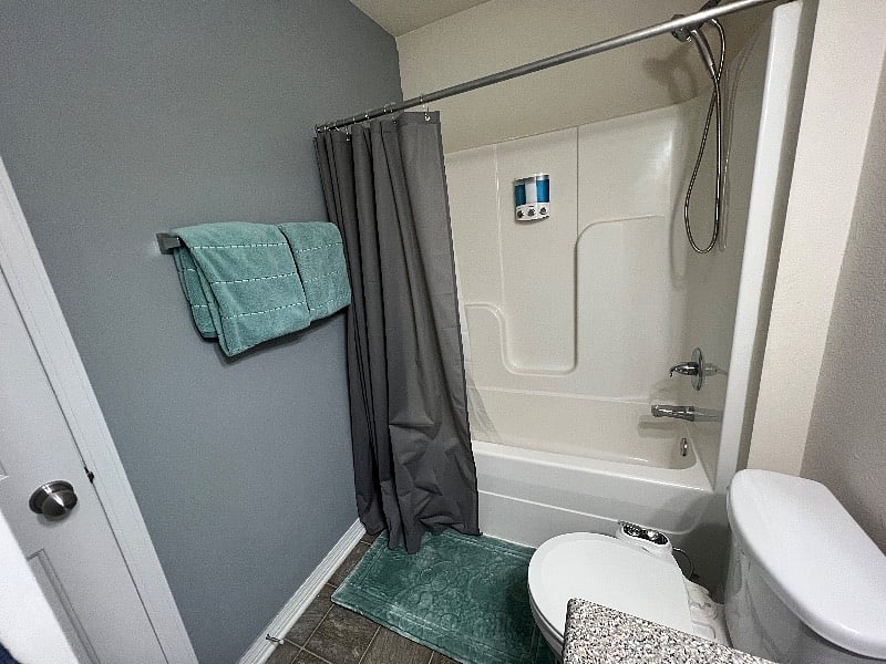 Furnished Finder property 402040_1 photo 13