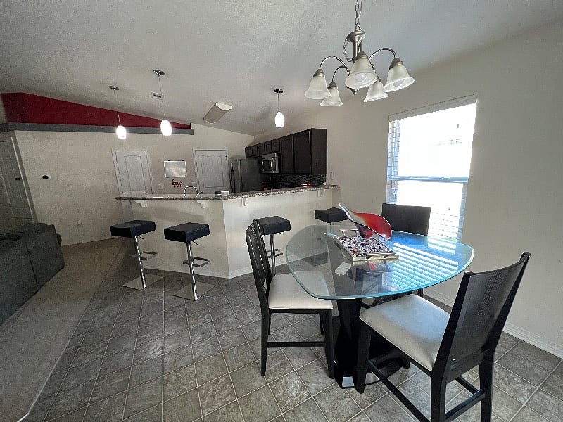 Furnished Finder property 402040_1 photo 17