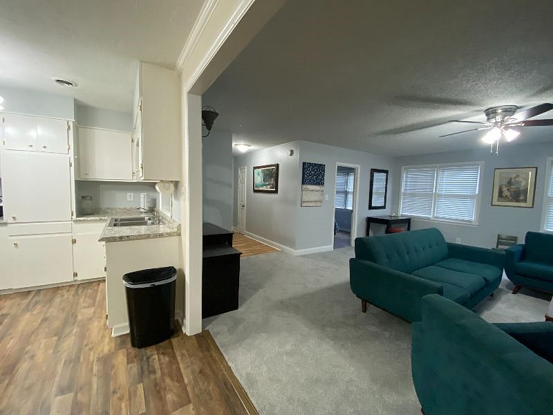 Furnished Finder property 402061_1 photo 4