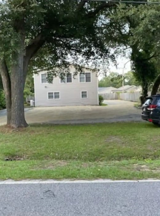 front of 3 unit apartment building