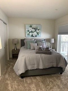 queen bedroom both bedrooms black out shades