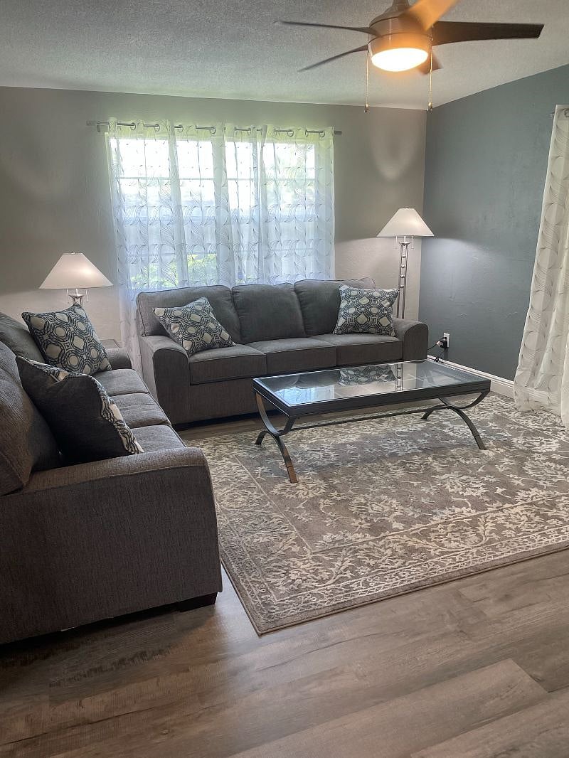 Furnished Finder property 402067_1 photo 4