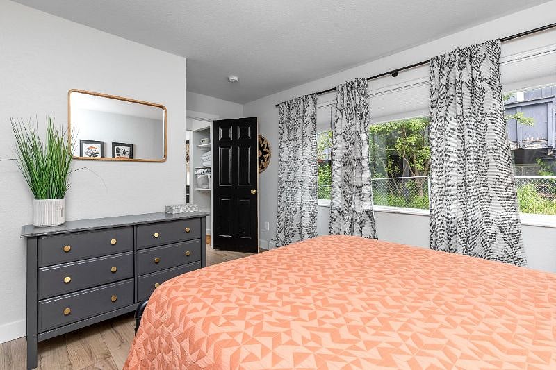 Furnished Finder property 402071_1 photo 20