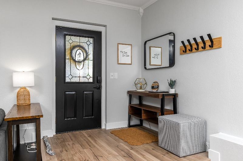 Furnished Finder property 402071_1 photo 6
