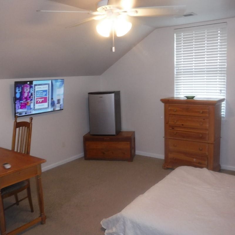 Furnished Finder property 402077_1 photo 3