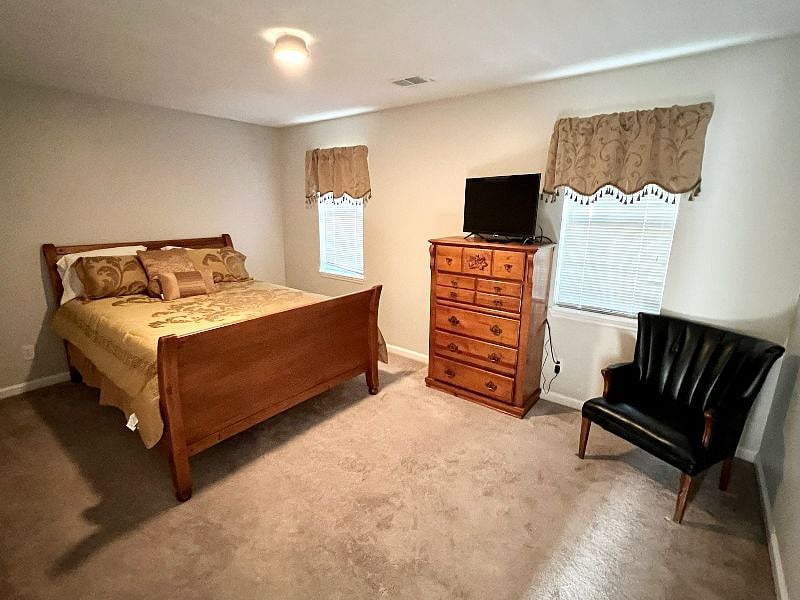 Furnished Finder property 402088_1 photo 13