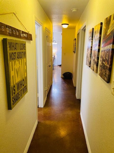 Furnished Finder property 402097_1 photo 32