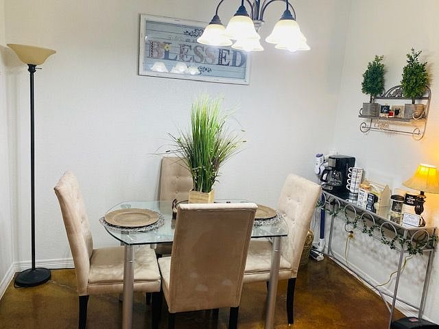 Furnished Finder property 402097_1 photo 12