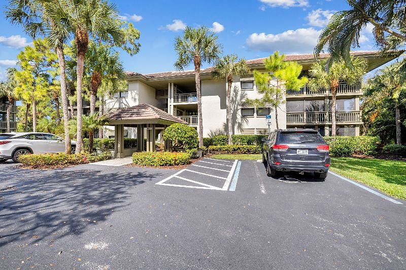 Furnished Finder property 402114_1 photo 27