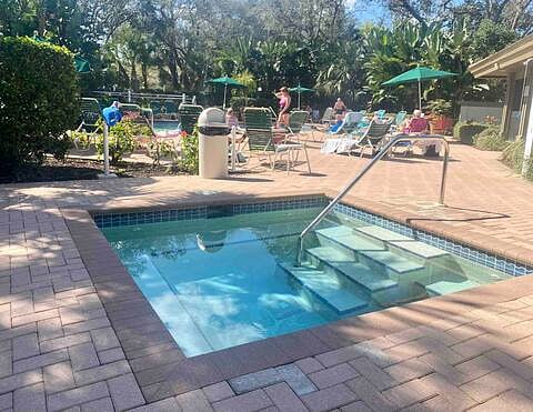 Furnished Finder property 402114_1 photo 23