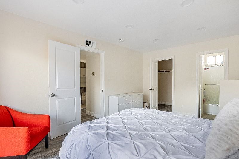 Furnished Finder property 402125_1 photo 12