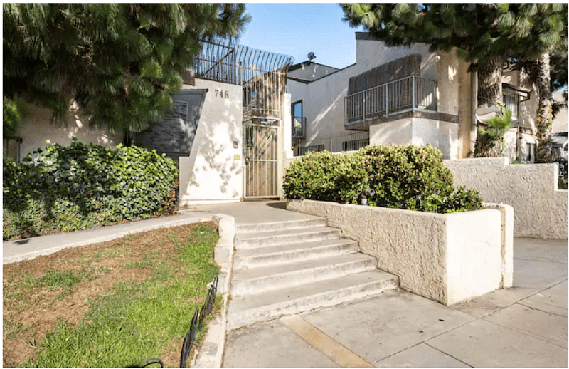 Furnished Finder property 402125_1 photo 18