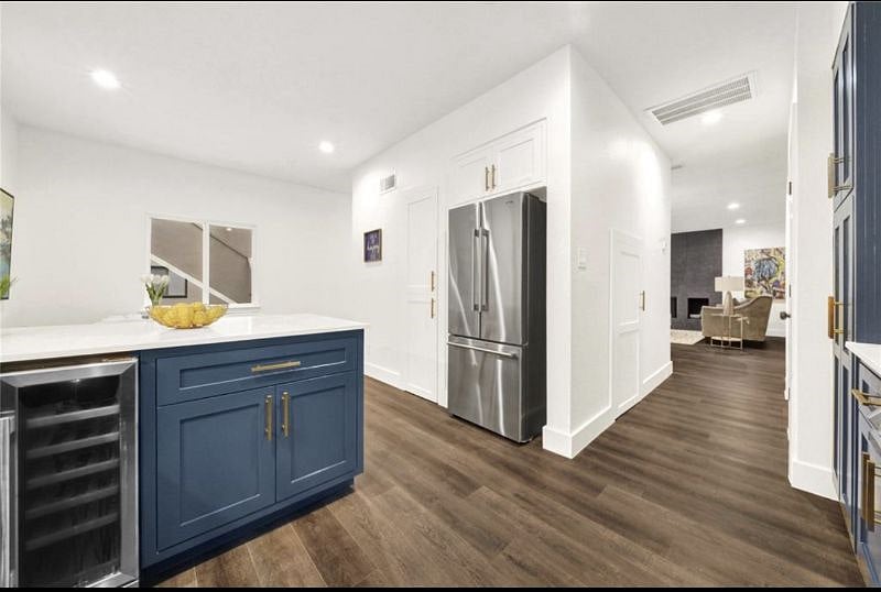 Furnished Finder property 402158_1 photo 4
