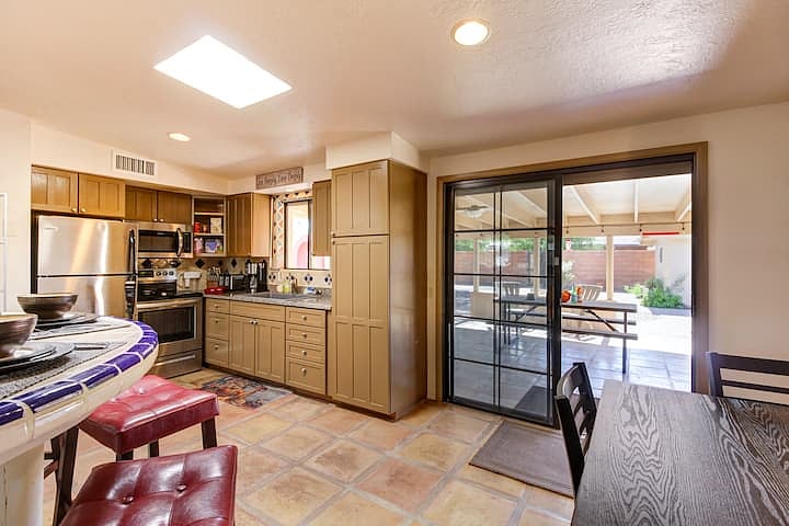 Furnished Finder property 402169_1 photo 8