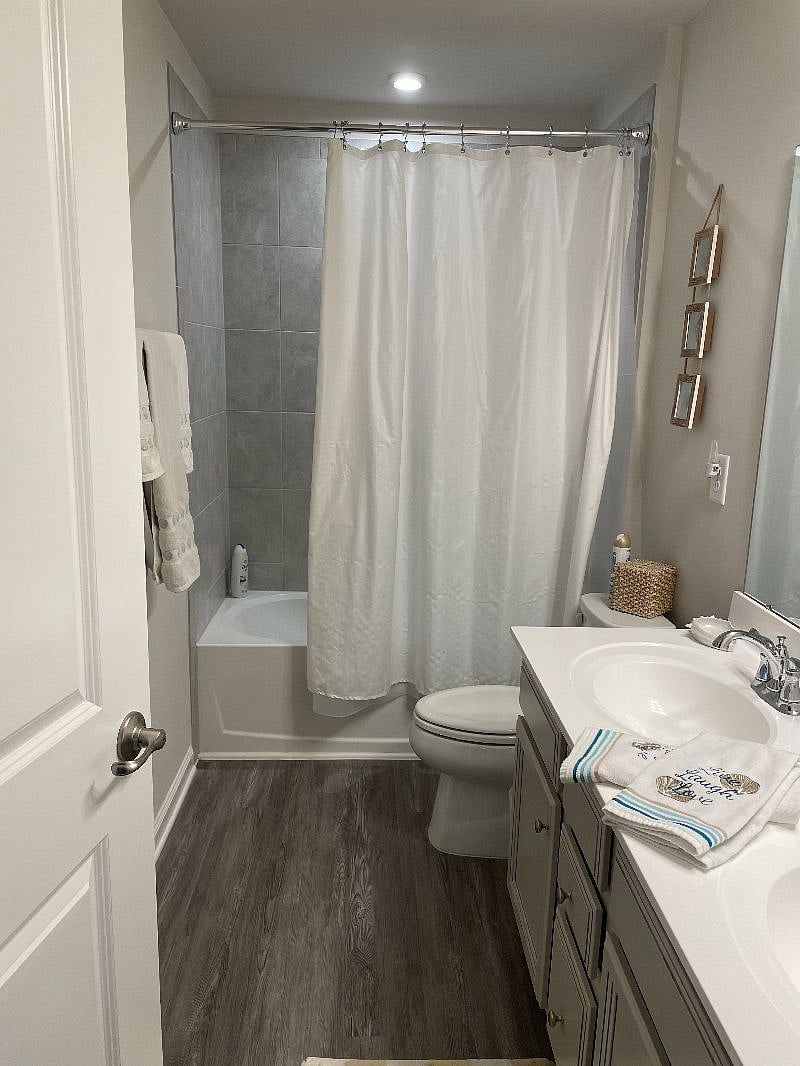 Furnished Finder property 402178_1 photo 5