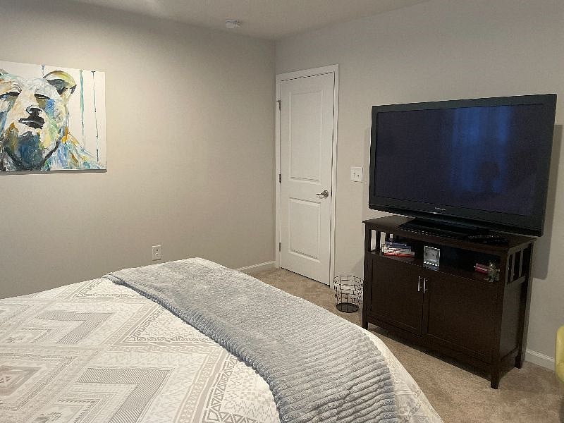 Furnished Finder property 402178_1 photo 3