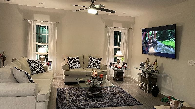 Furnished Finder property 402178_1 photo 10