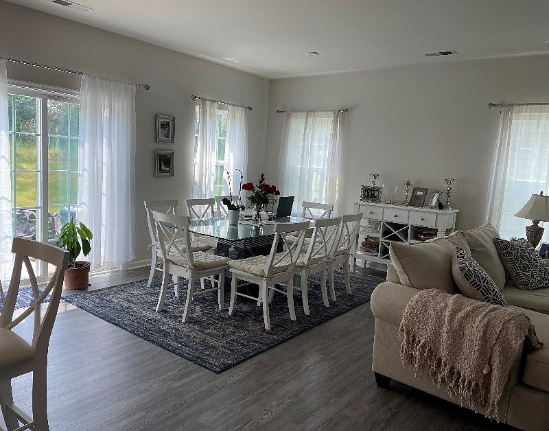 Furnished Finder property 402178_1 photo 12