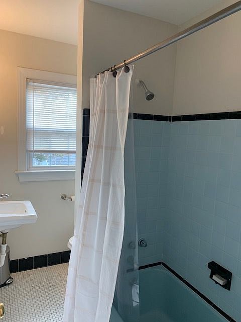 Furnished Finder property 402182_1 photo 8