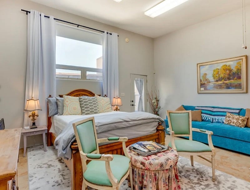 Furnished Finder property 402187_1 photo 3