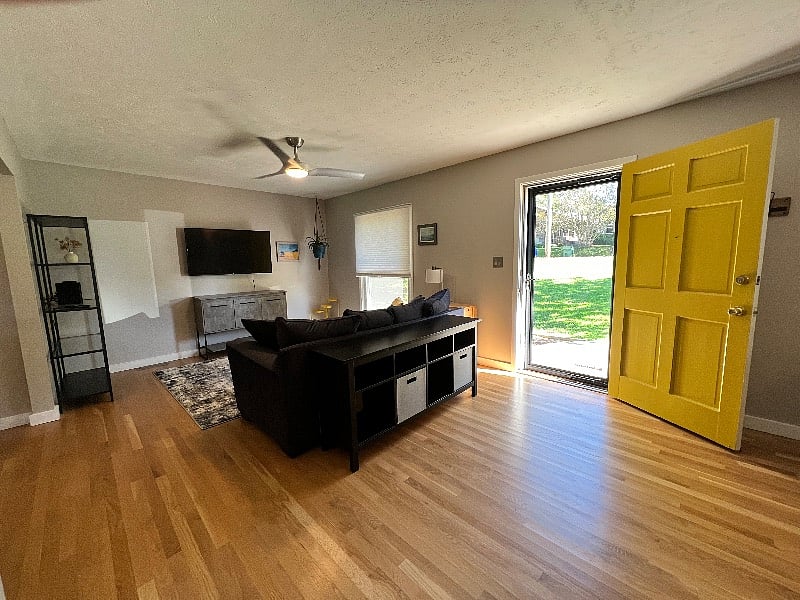 Furnished Finder property 402210_1 photo 6