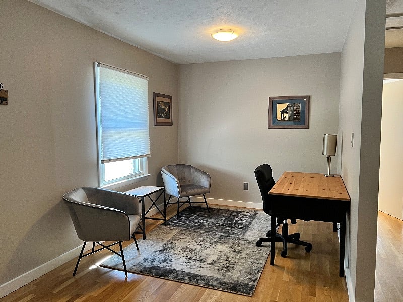 Furnished Finder property 402210_1 photo 12