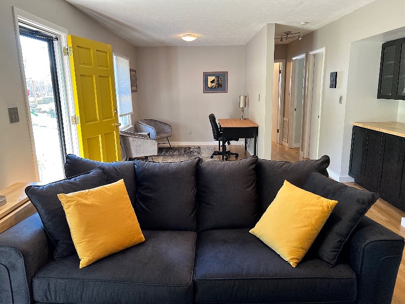 Furnished Finder property 402210_1 photo 13