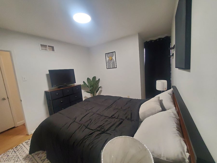 Furnished Finder property 402223_1 photo 4