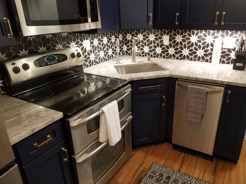 Kitchen sink has insta-hot