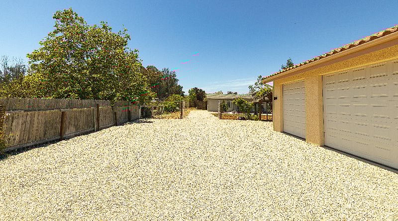 Furnished Finder property 402235_1 photo 10