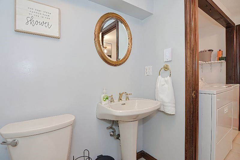Furnished Finder property 402248_3 photo 8