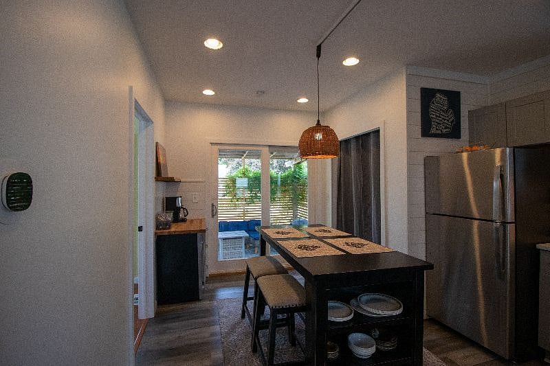 Furnished Finder property 402282_1 photo 12