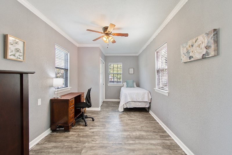 Furnished Finder property 402288_1 photo 12