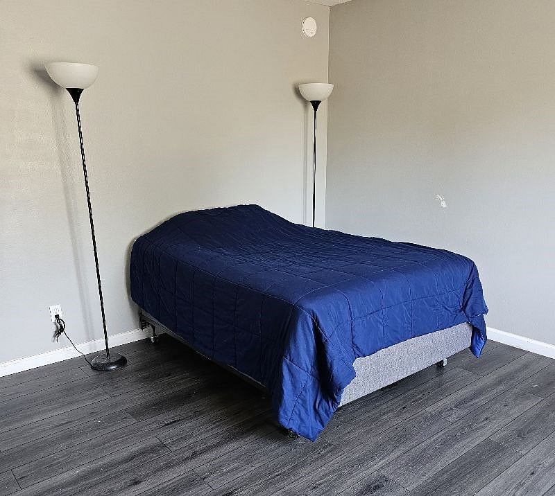 Furnished Finder property 402293_1 photo 2