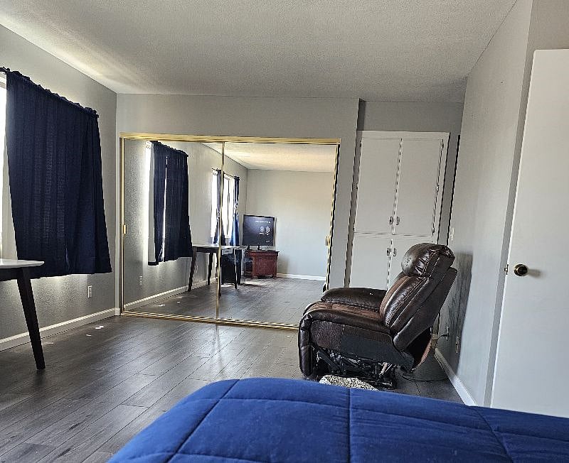 Furnished Finder property 402293_1 photo 4