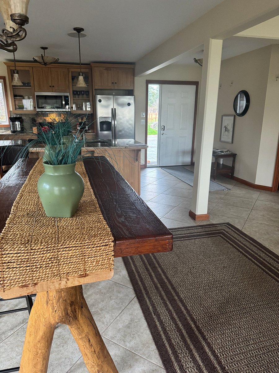 Furnished Finder property 402320_1 photo 35