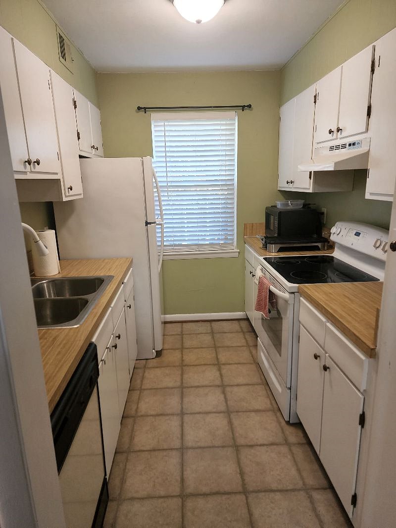 Furnished Finder property 402321_1 photo 4