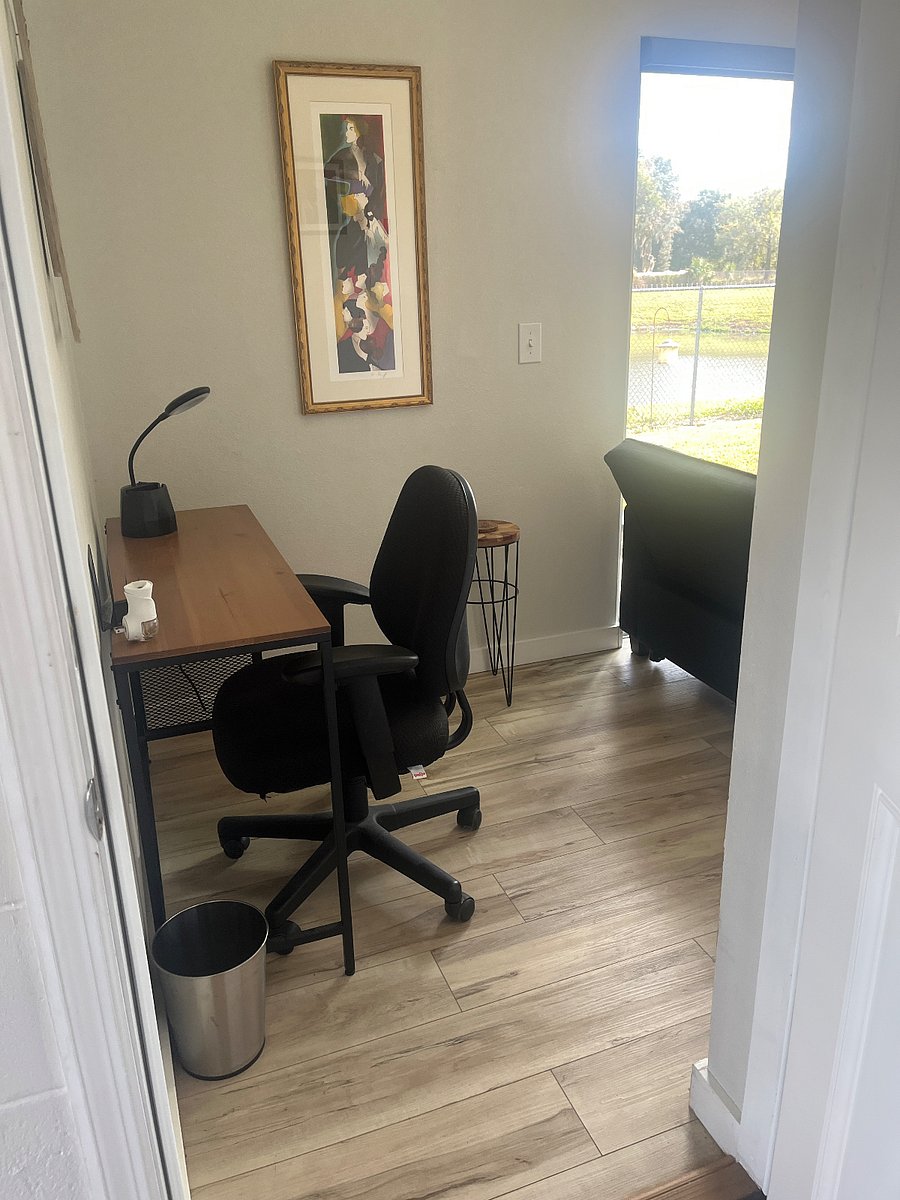 Furnished Finder property 402328_1 photo 3