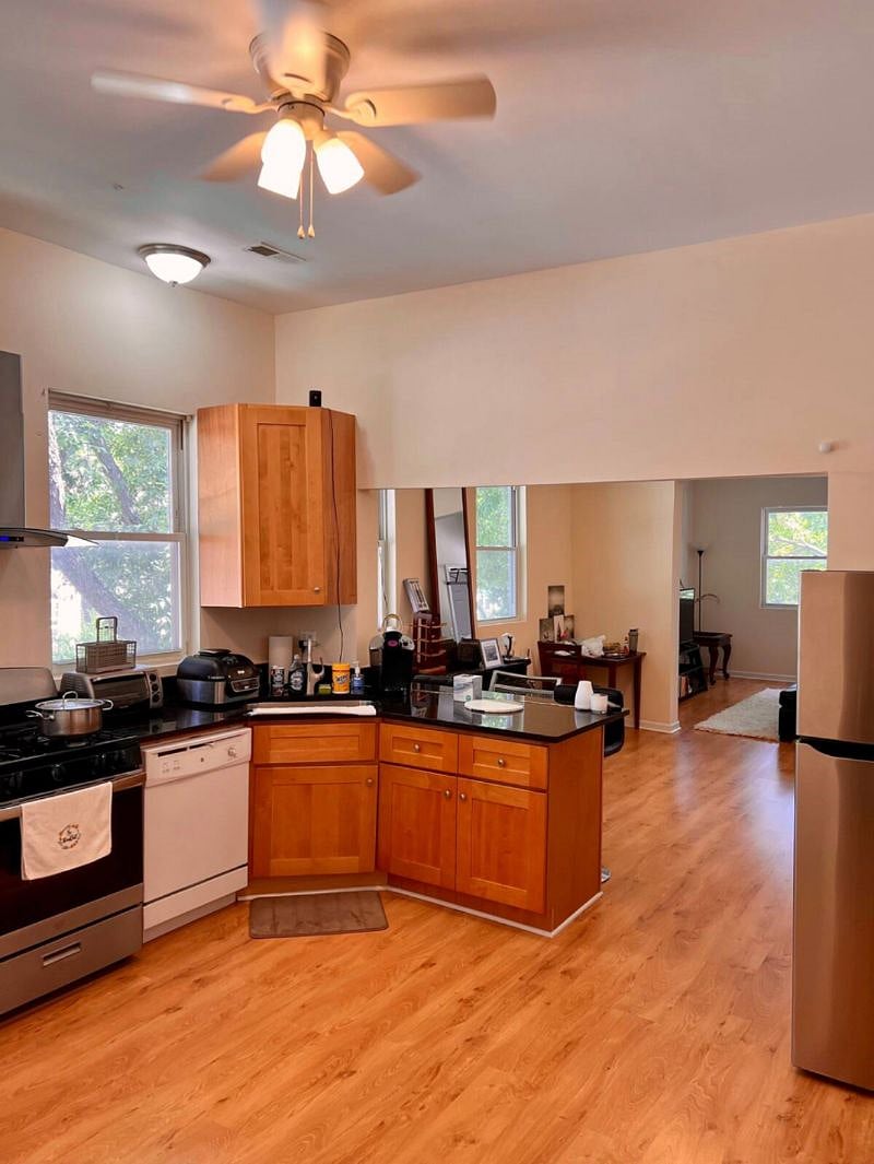Furnished Finder property 402384_1 photo 12