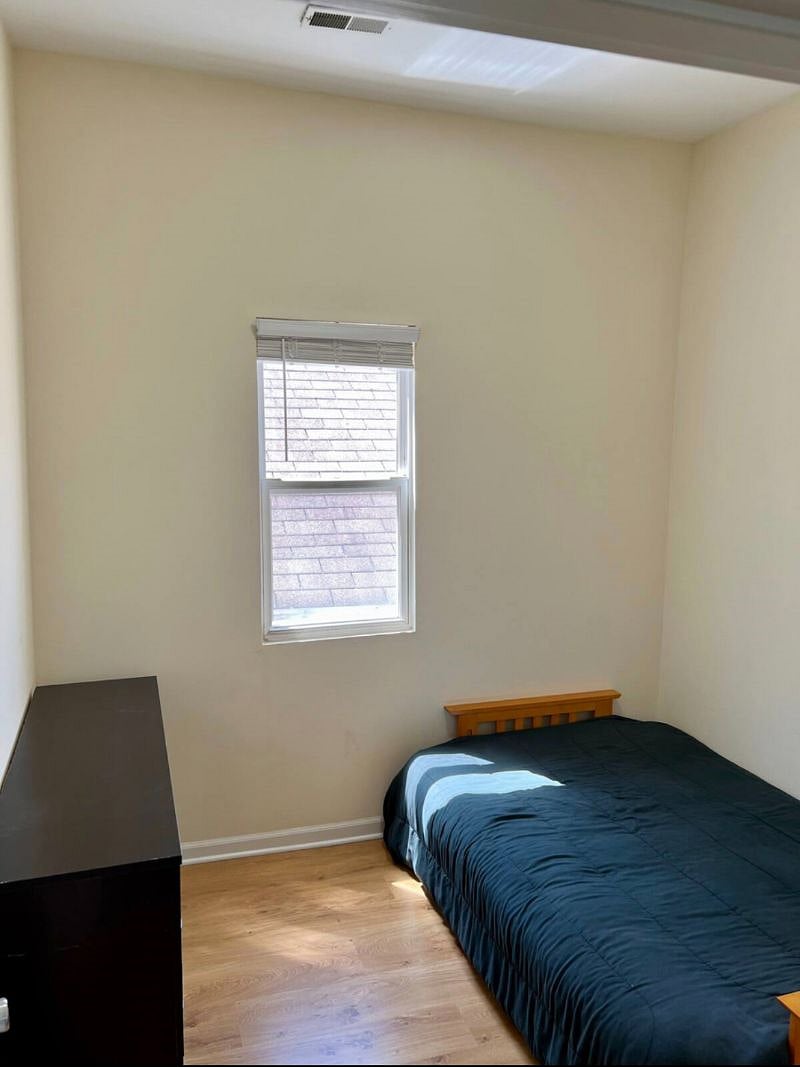 Furnished Finder property 402384_1 photo 17