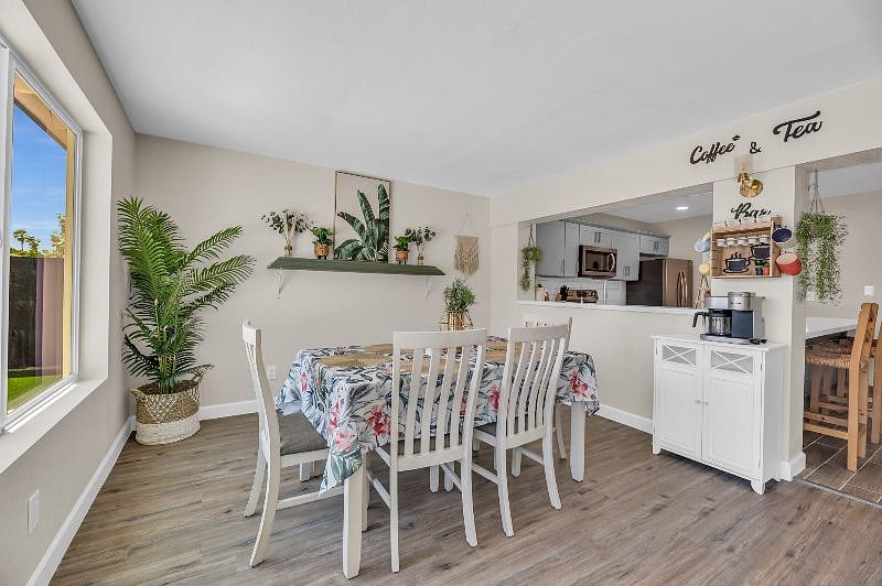 Furnished Finder property 402406_1 photo 26