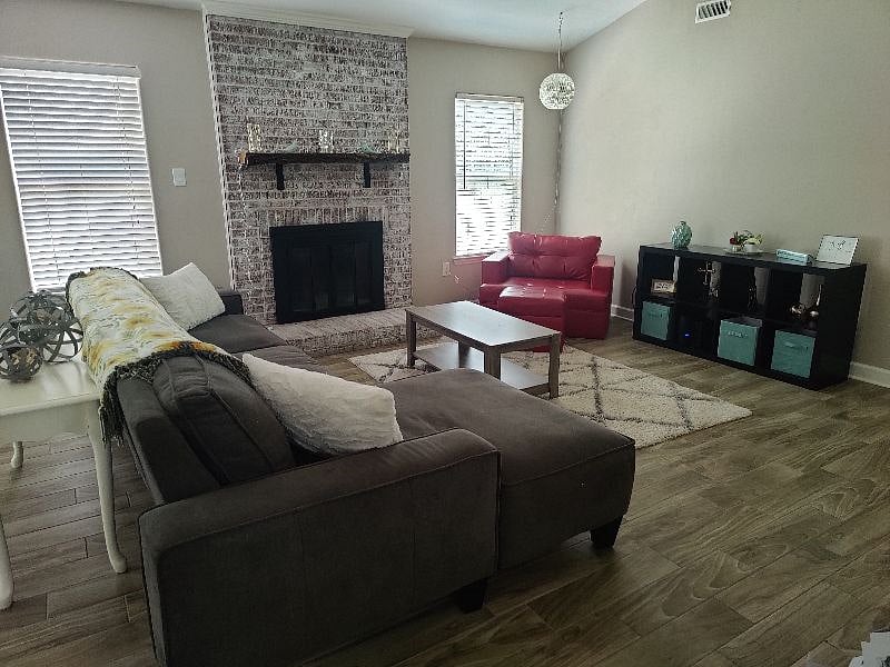 Furnished Finder property 402409_1 photo 3