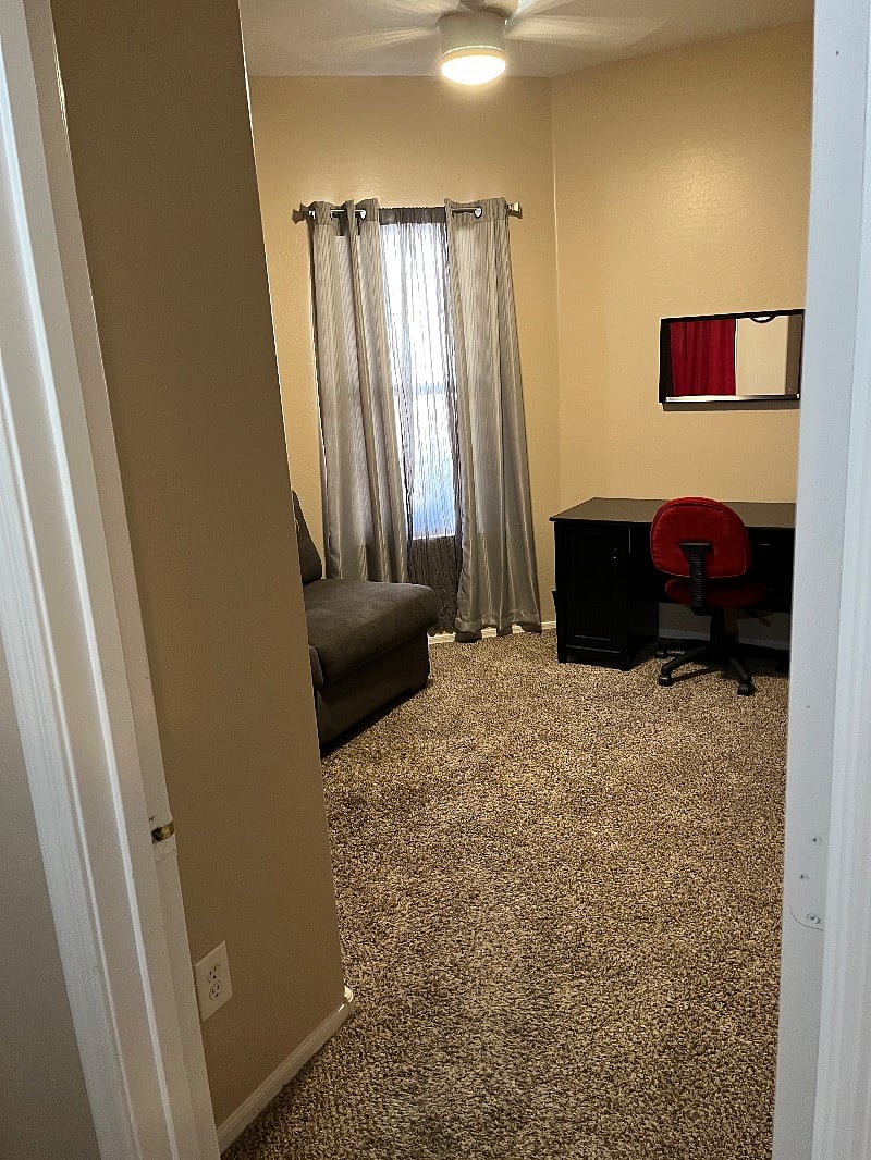 Furnished Finder property 402430_1 photo 22